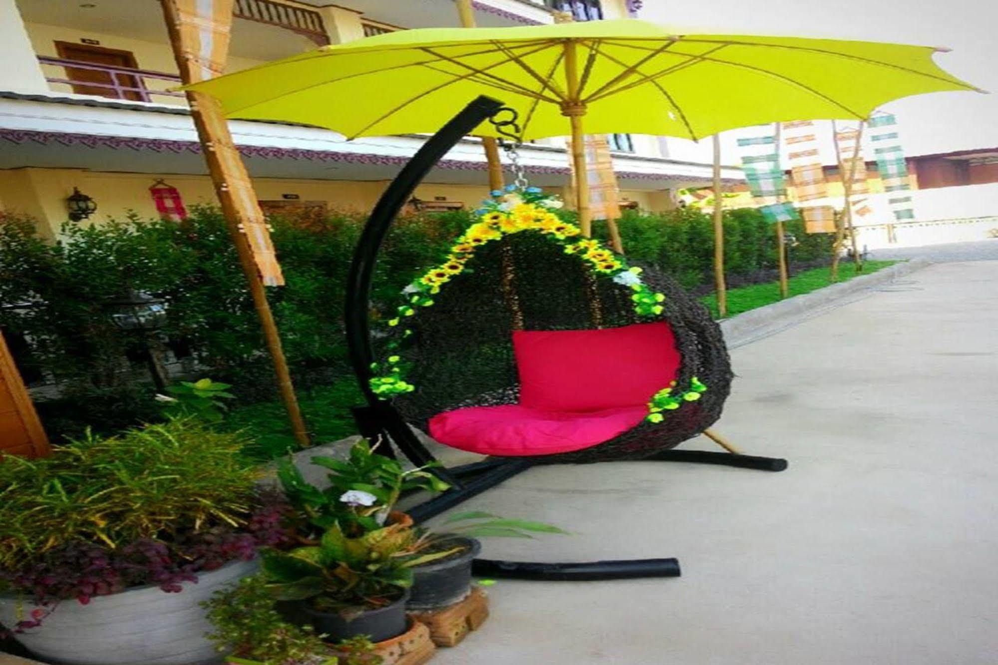Sawadeelanna Hotel Nan Exterior photo